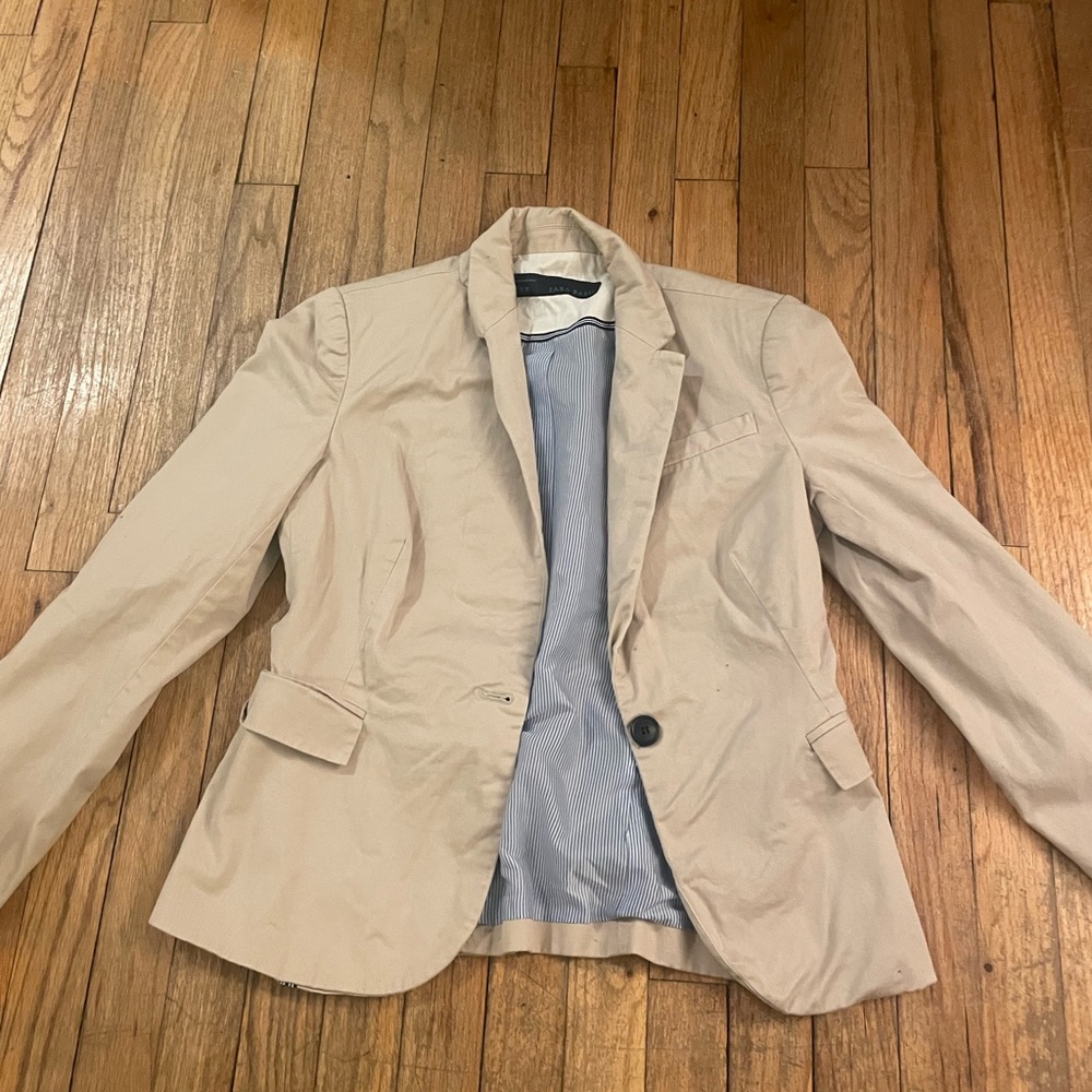 Zara beige blazer
